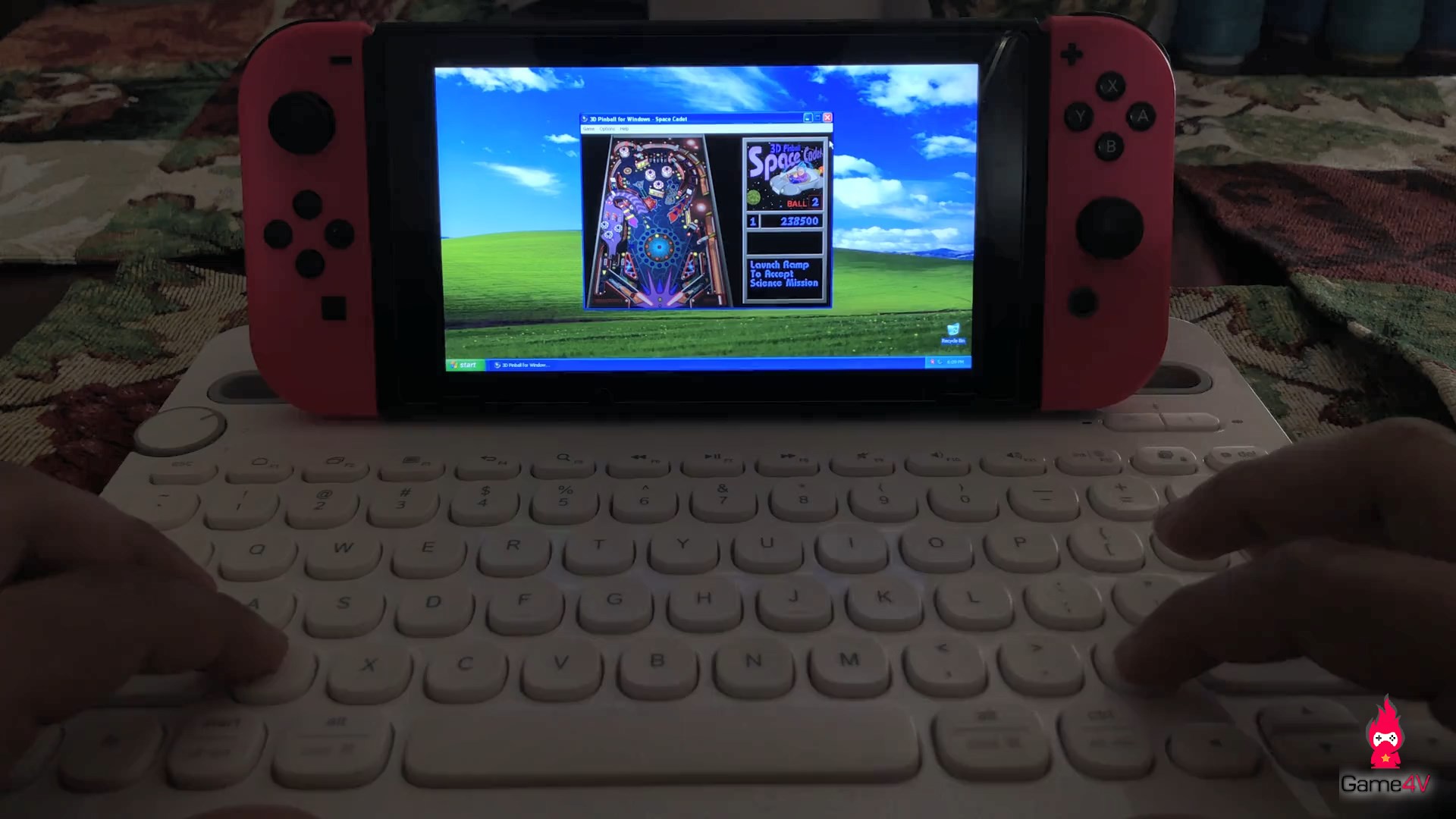 Nintendo Switch bị hack đến độ chạy được cả... Win XP, sử dụng như PC