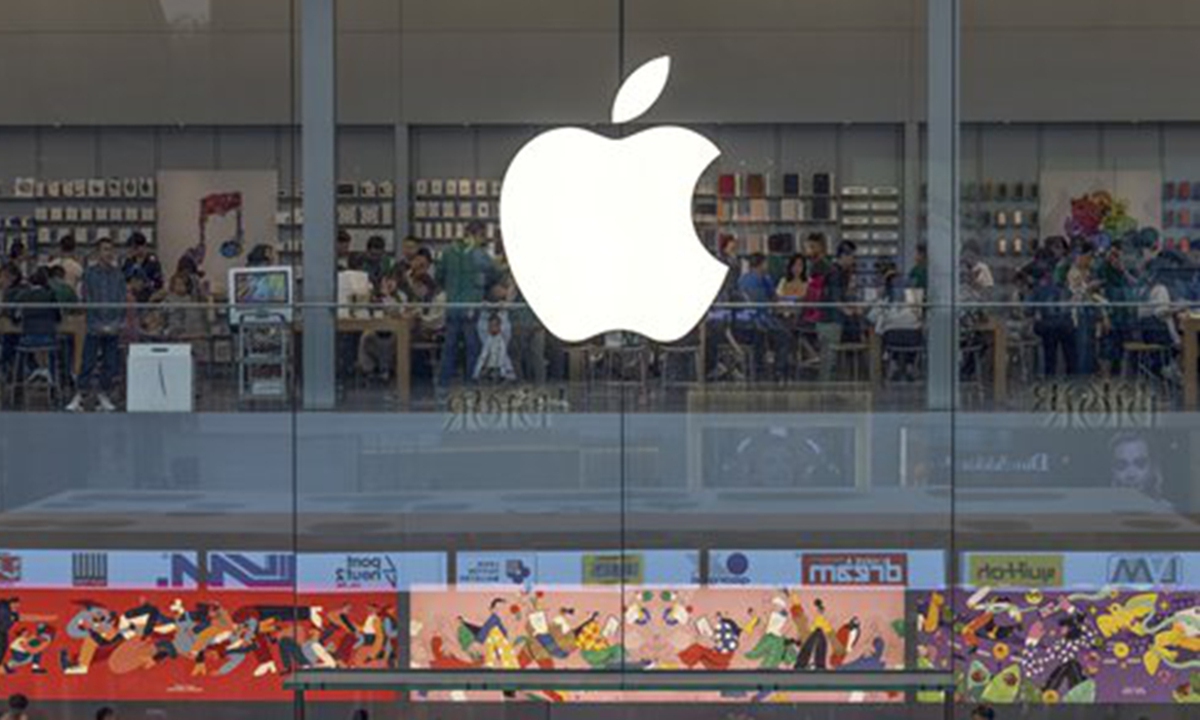Apple bị nhóm sinh viên Trung Quốc kiện vì không cung cấp củ sạc iPhone