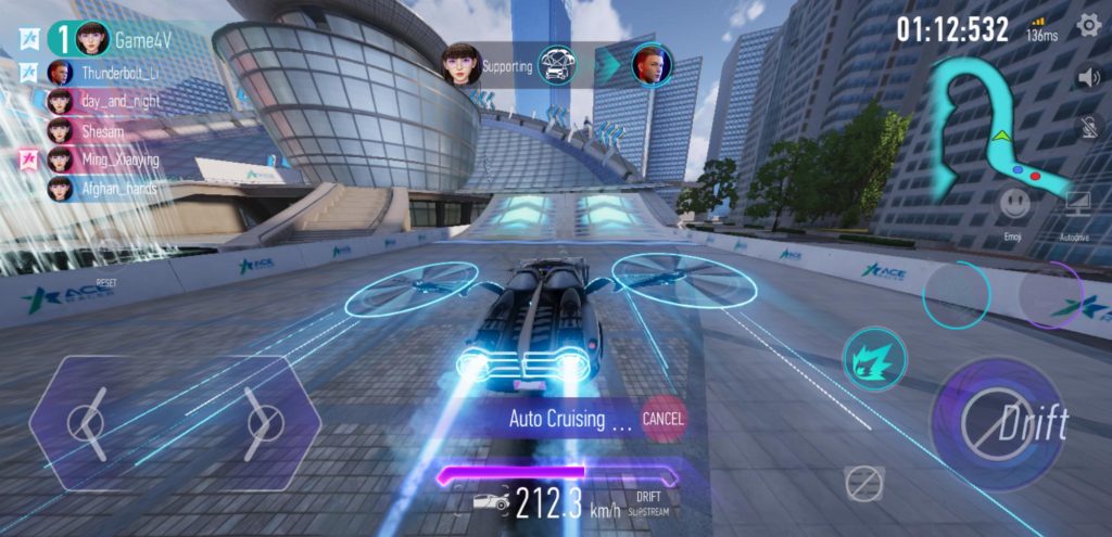Phân cảnh sử dụng Ultimate của xe trong Ace Racer.