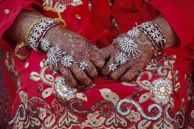Việc kết hôn và sinh con là vấn đề có thể gây mâu thuẫn rất lớn trong nhiều gia đình tại Ấn Độ