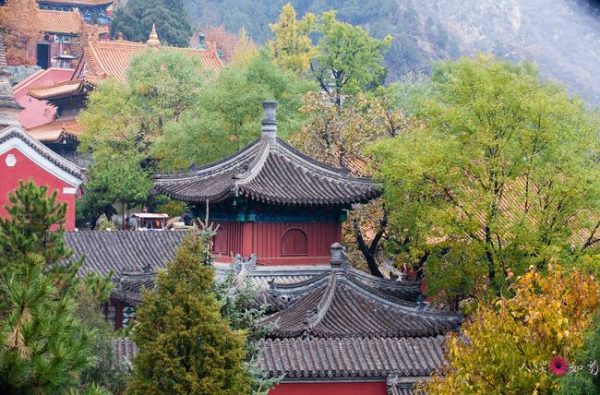 Ngôi chùa thu hút khách du lịch nhờ phong cách kinh dị