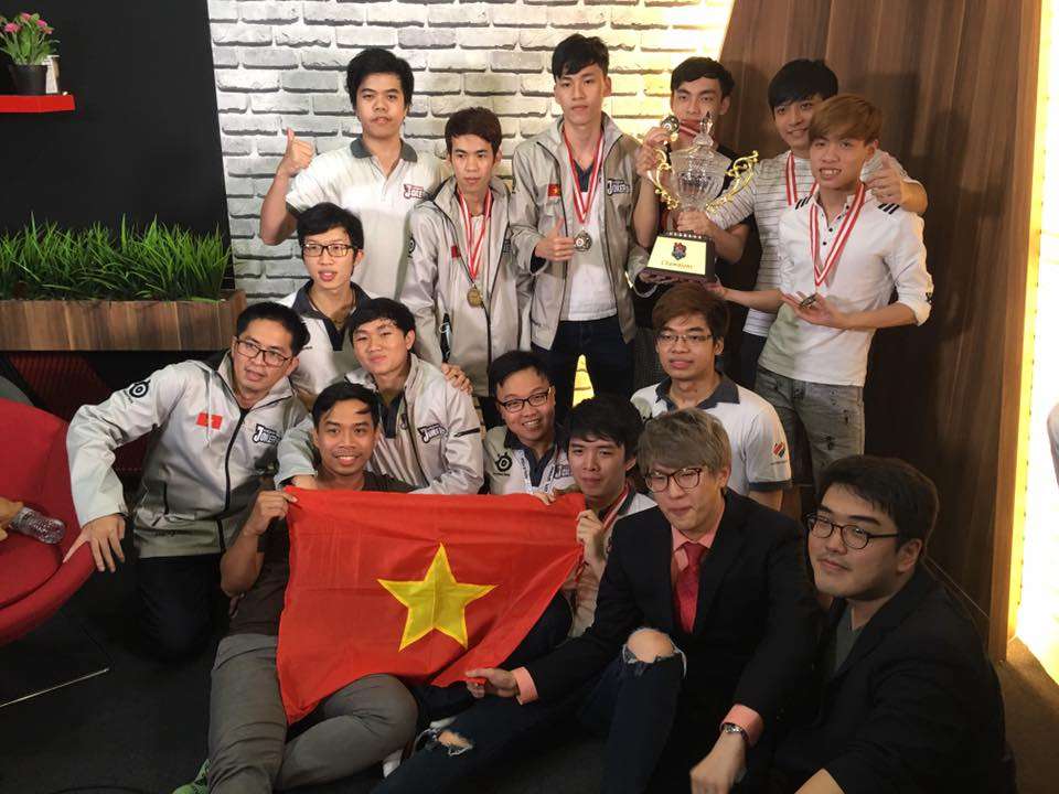 Saigon Jokers lên ngôi vô địch tại GPL Mùa Hè 2016, đồng thời thống trị hoàn toàn các giải đấu quốc nội.