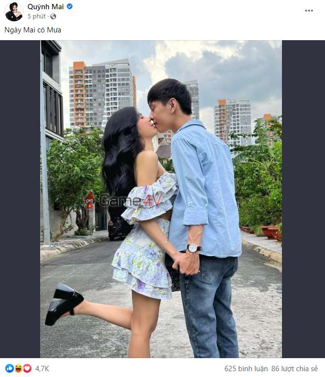 MC Mai Dora chia sẻ hình ảnh cặp đôi đang "môi kề môi" trên Facebook cá nhân.