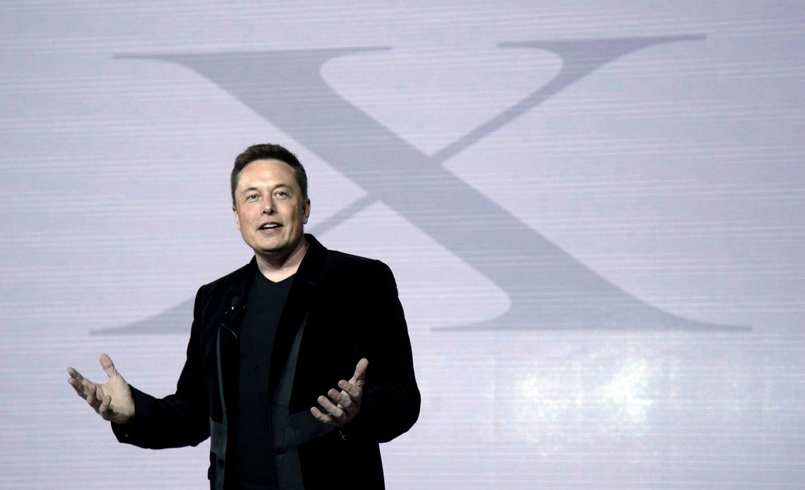 Nguyên nhân Elon Musk bị ám ảnh với chữ X