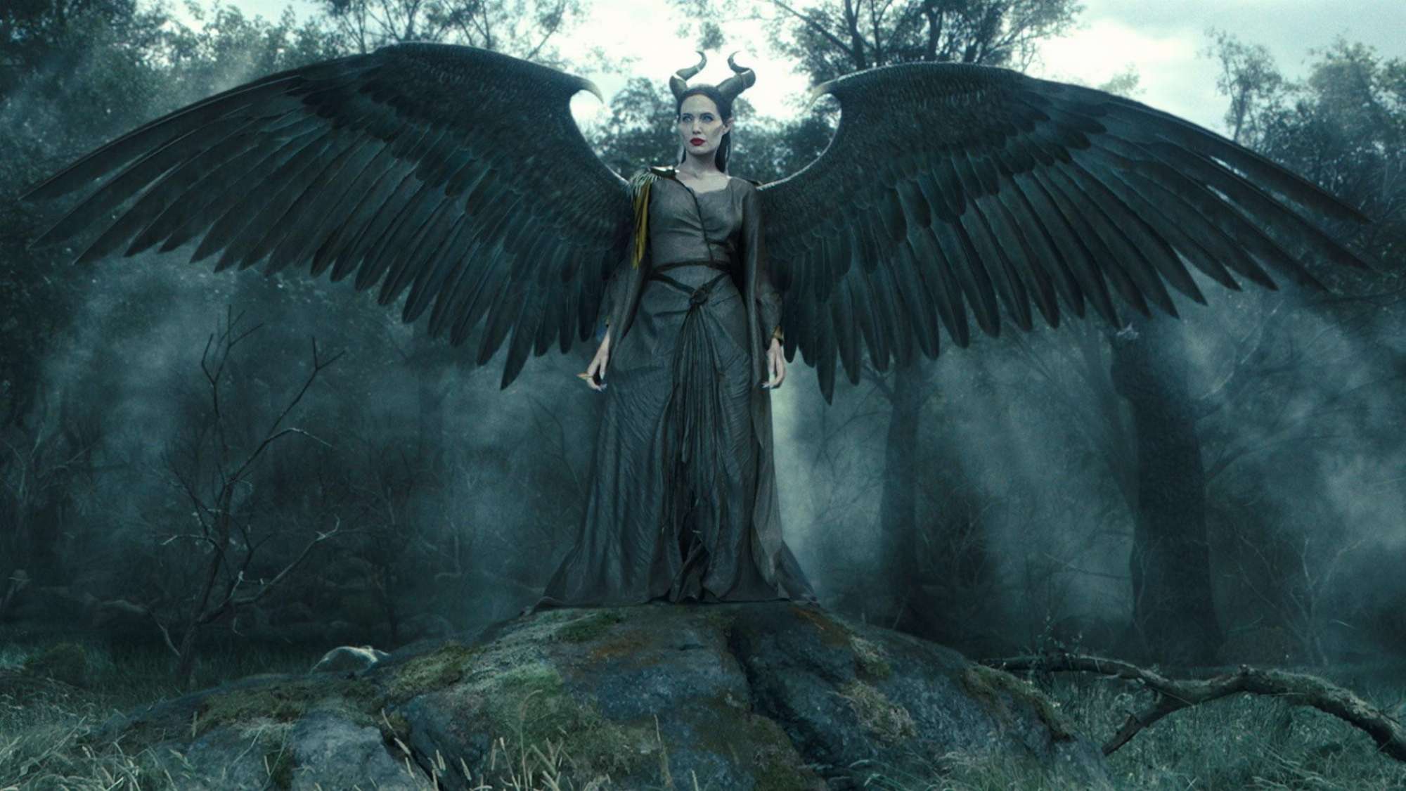 Tiêu đề chính thức cho Maleficent 3 đã được tiết lộ