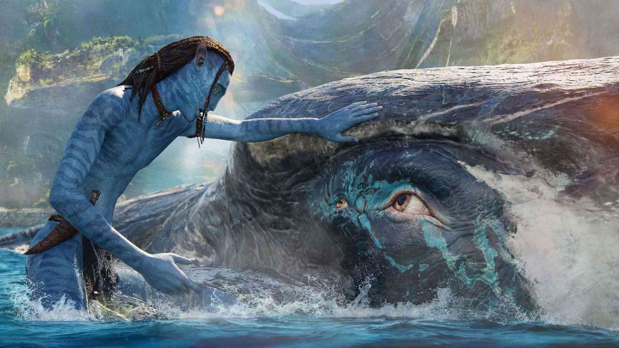 Đạo diễn Guillermo del Toro dành lời khen có cánh cho Avatar 2