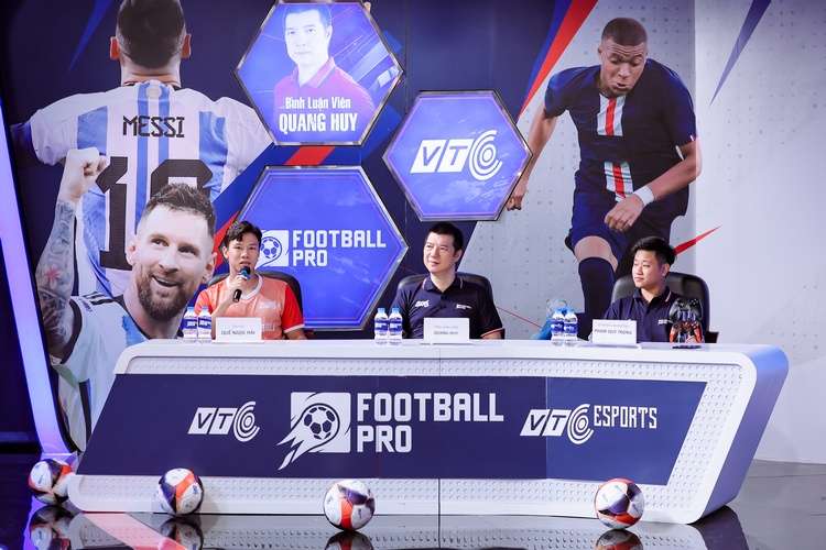 Football Pro VTC nhận được khá nhiều sự yêu thích từ cầu thủ Quế Ngọc Hải.