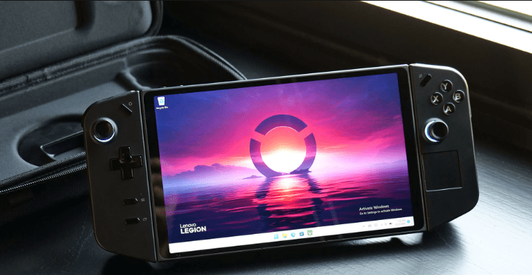 Lenovo Legion Go chính thức hé lộ thông số chi tiết, kết hợp và mạnh mẽ hơn Steam Deck, Nintendo Switch và ROG Ally