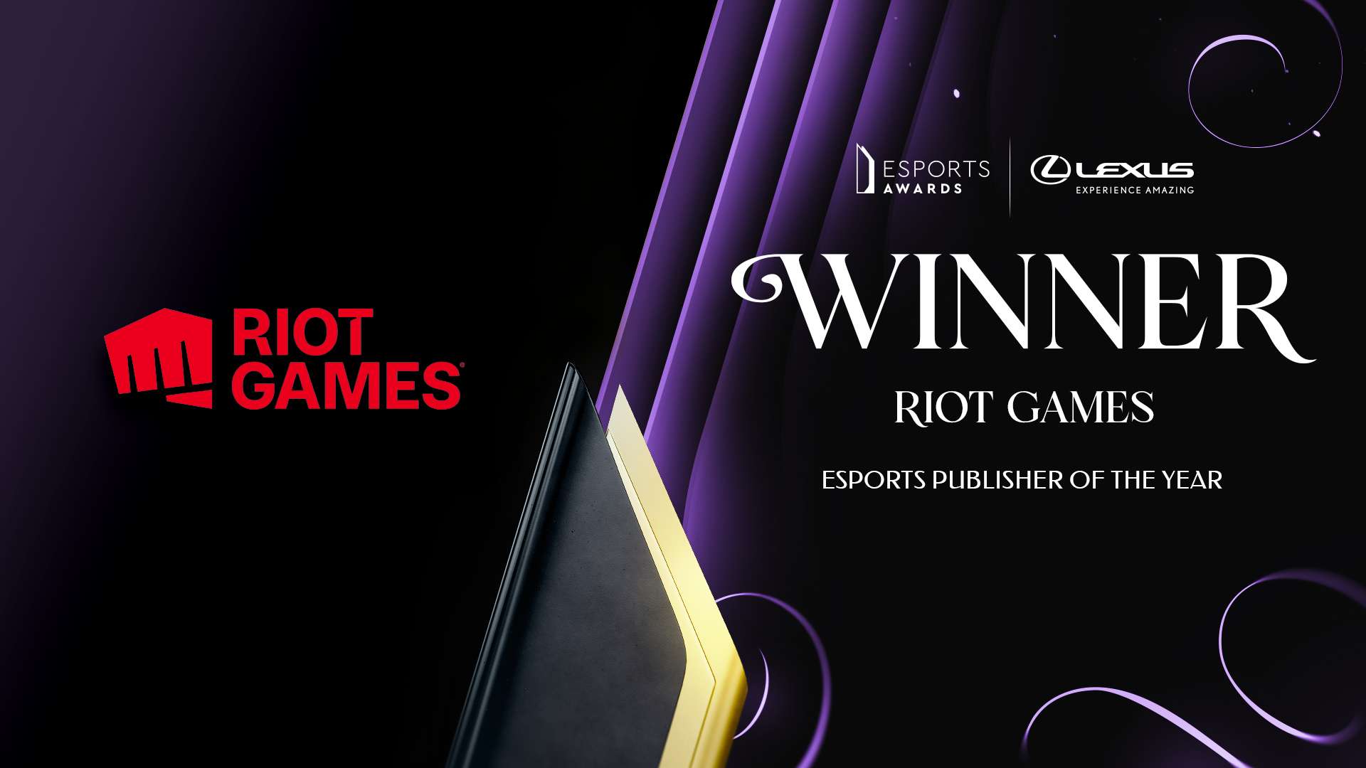 Esports Publisher of the Year thuộc về Riot Games.