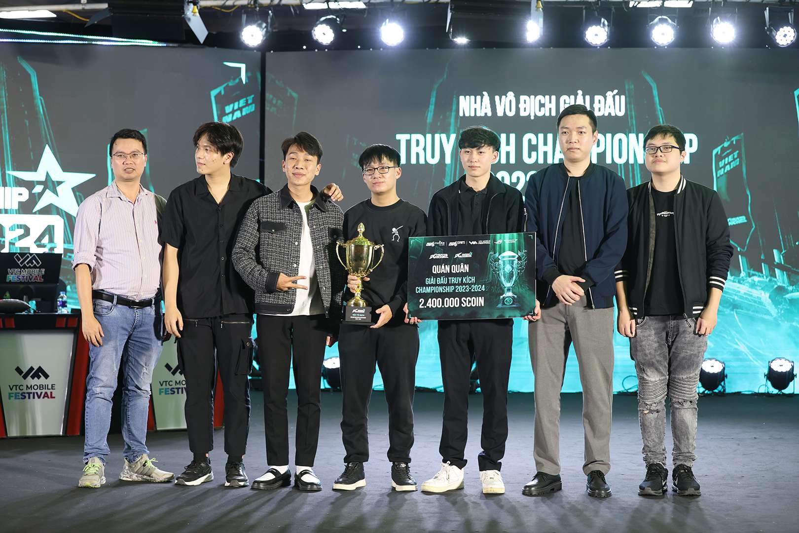Đội Người Cao Tuổi đã giành chức vô địch trong trận chung kết của Truy Kích 2.